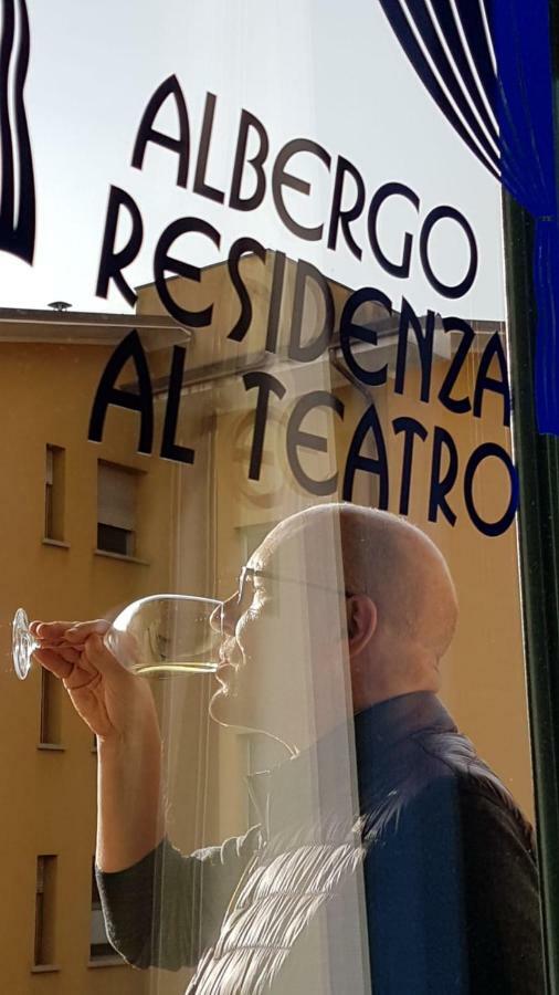Albergo Residenza Al Teatro أوديني المظهر الخارجي الصورة