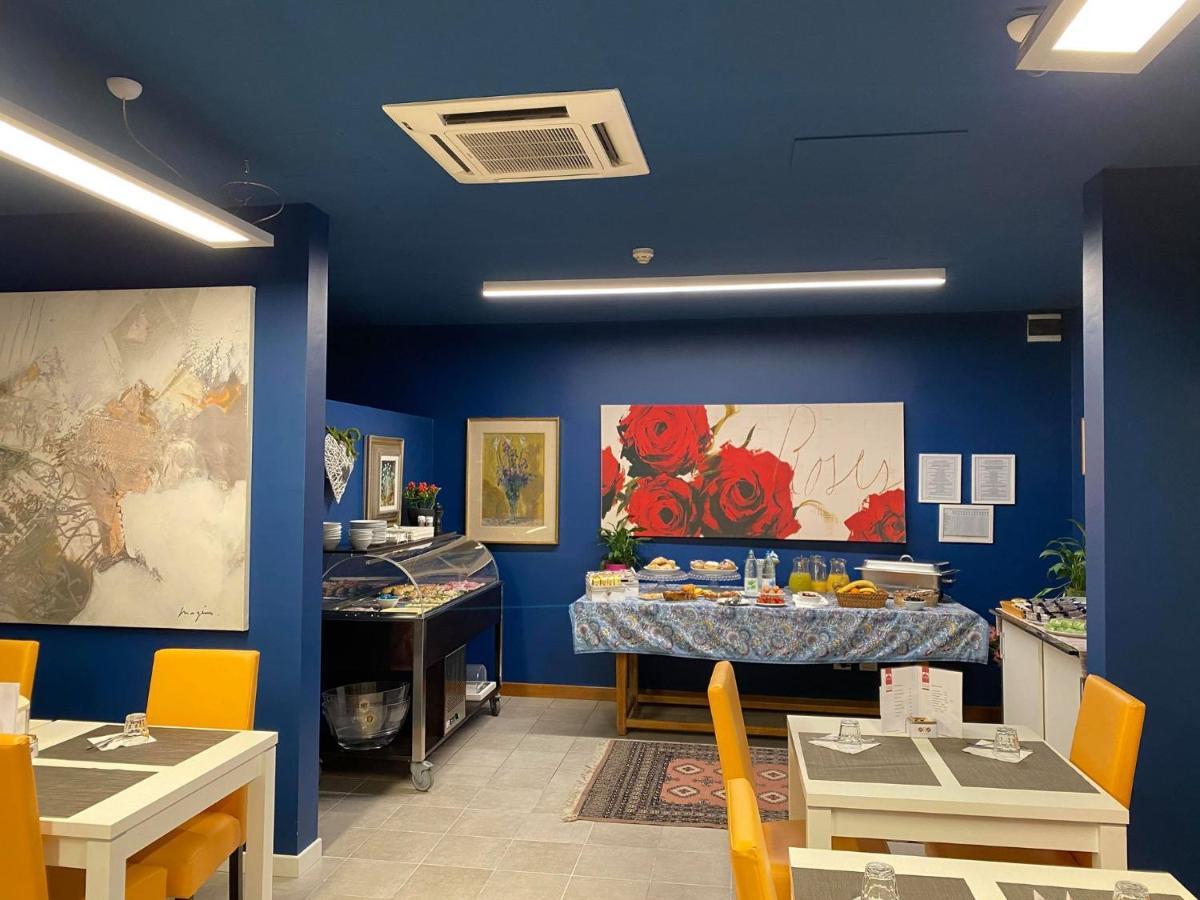 Albergo Residenza Al Teatro أوديني المظهر الخارجي الصورة